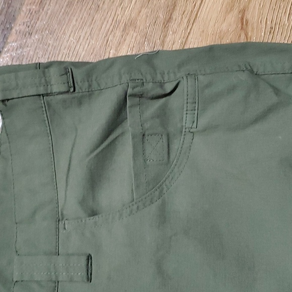 Propper army green lightweight quickdry cargo shorts - Picture 4 of 7